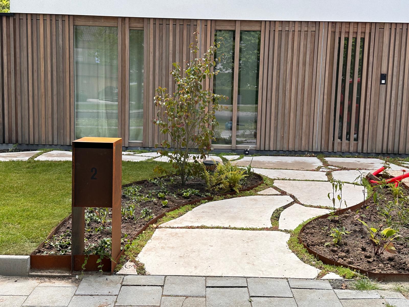 Zwembad en waterpartijen